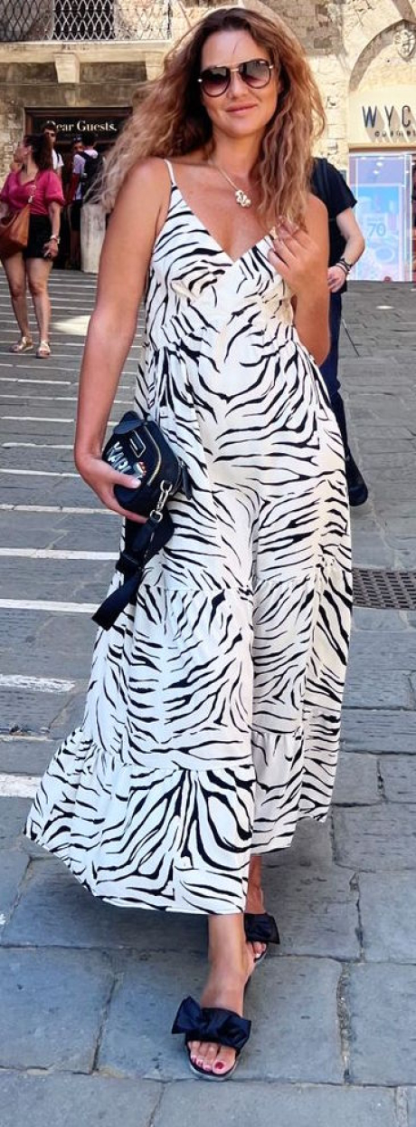 Kristina, Age 45, Kiev Contact her, image 4 Photos of Kristina, Age 45, Kiev, image 4